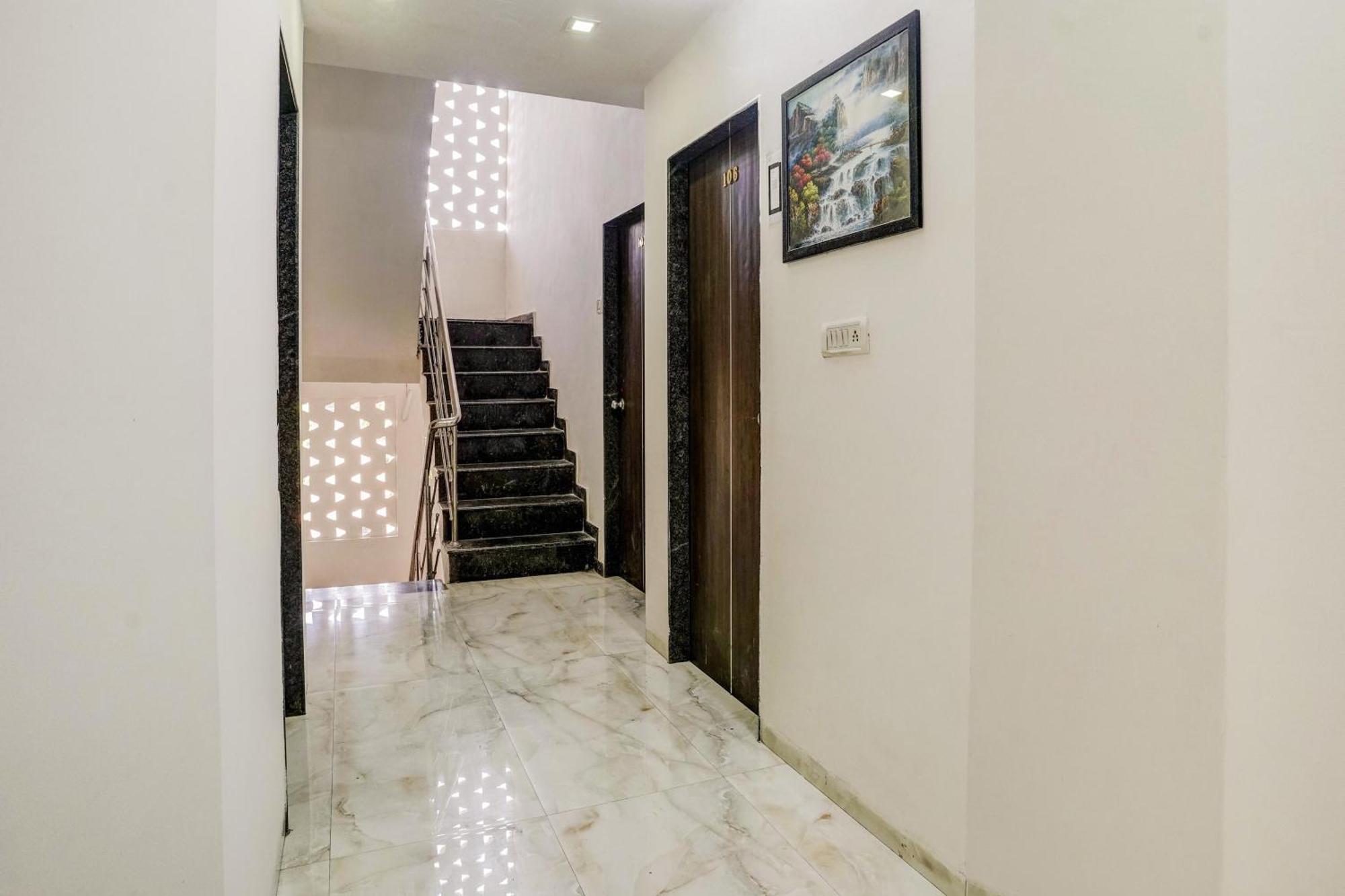 Super Hotel O Nashik Near Vijay Mamta Theatre Formerly Sahara Inn Luaran gambar