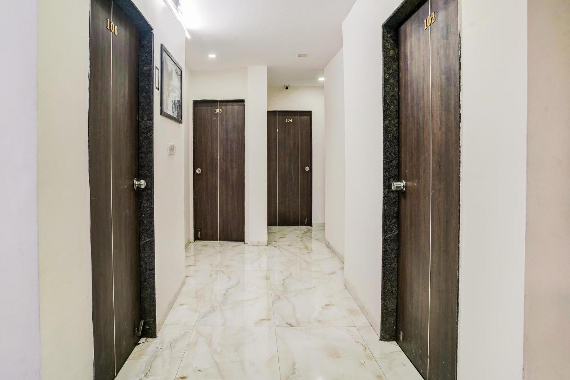 Super Hotel O Nashik Near Vijay Mamta Theatre Formerly Sahara Inn Luaran gambar