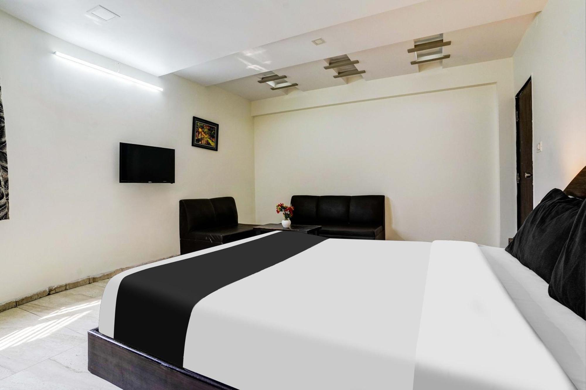 Super Hotel O Nashik Near Vijay Mamta Theatre Formerly Sahara Inn Luaran gambar