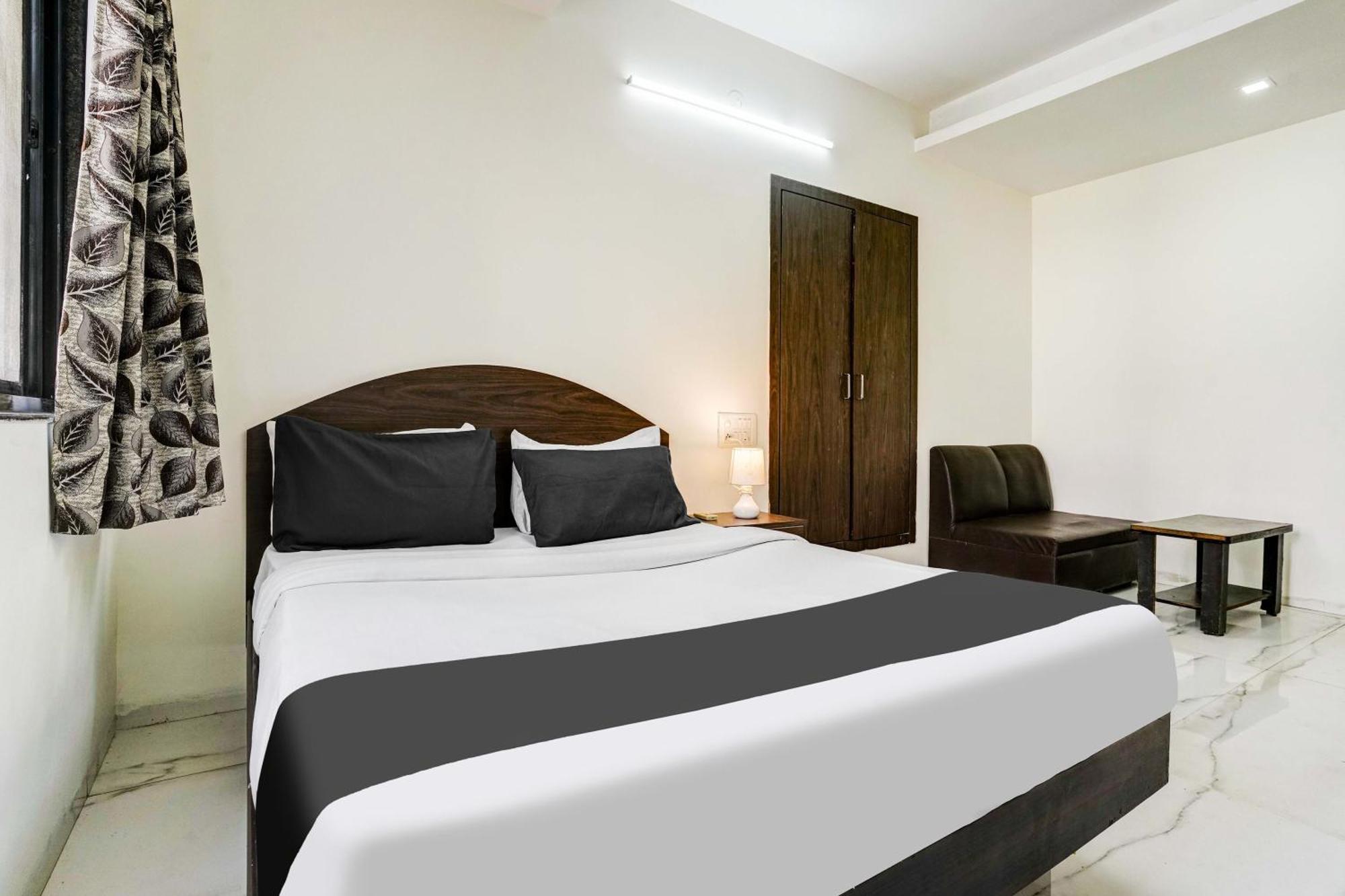 Super Hotel O Nashik Near Vijay Mamta Theatre Formerly Sahara Inn Luaran gambar