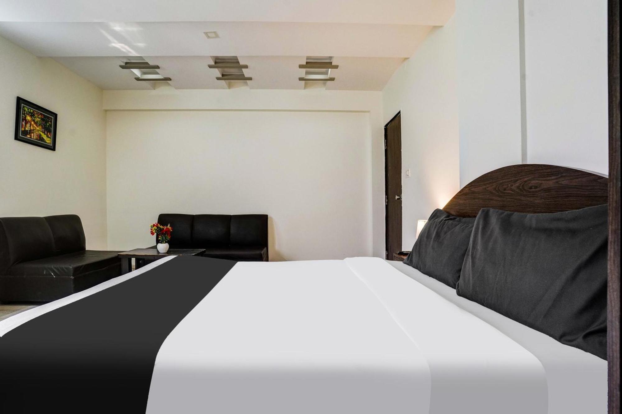 Super Hotel O Nashik Near Vijay Mamta Theatre Formerly Sahara Inn Luaran gambar